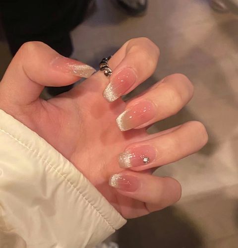 晶石猫眼银色月牙渐变美甲爆闪仙气不挑肤色手工穿戴甲长短都可做