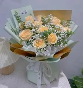 【最好的我们】11支香槟玫瑰搭配白色满天星花束/送女友/送男朋友