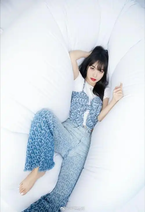 李菲儿