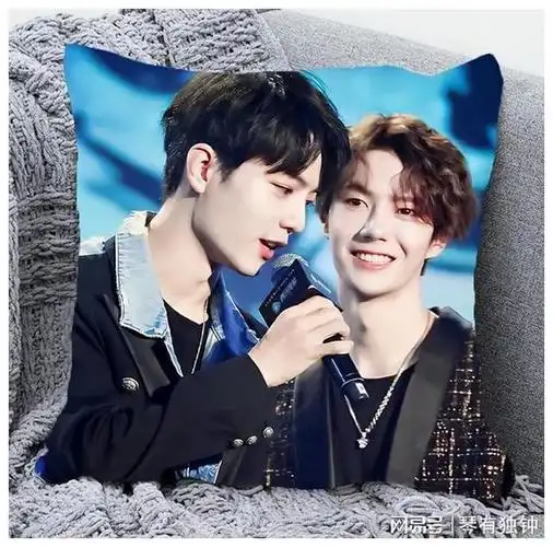 32岁肖战与26岁王一博,这场颜值巅峰的较量,让人难以抉择