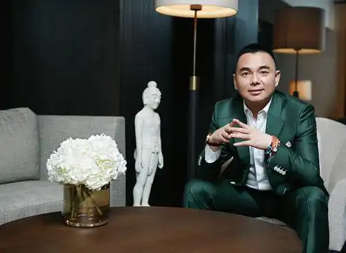 乘风破浪二十年,恒信钻石机构董事长李厚霖谈破壁创新