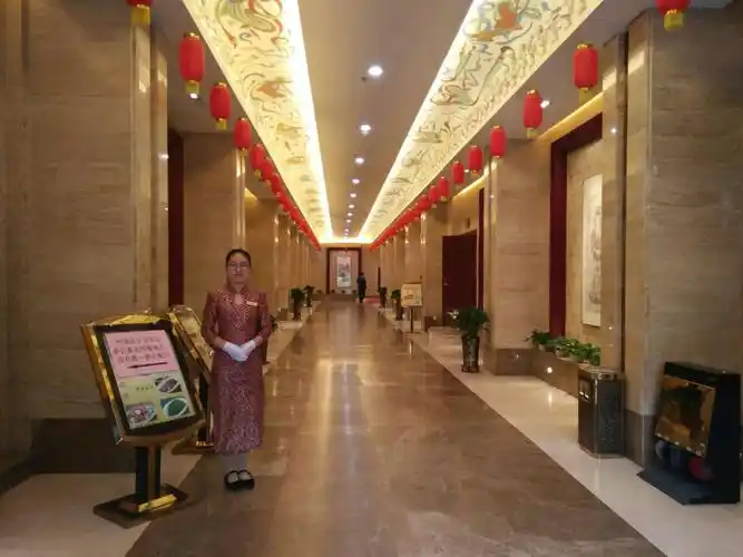 天润国际大酒店接待2019中国绿公司年会会议嘉宾自助餐图片分享