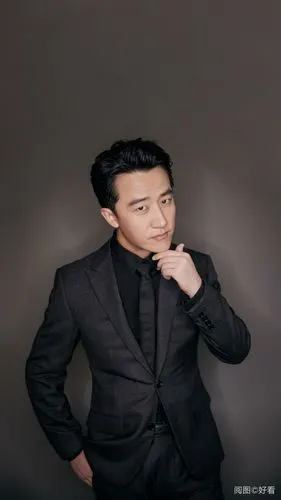 赶紧的跌停下了,我要加仓位了.