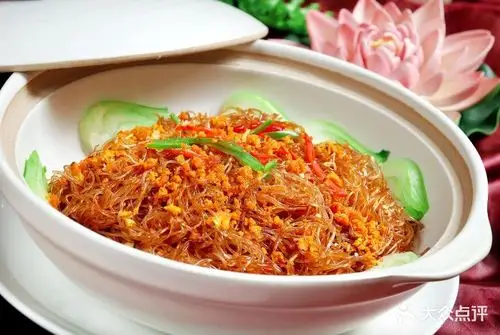 姥杨家民国菜干捞粉丝煲图片