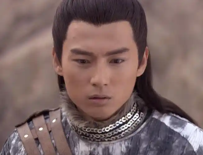 《七种武器之孔雀翎》:自私凉薄的麻峰,根本不配得到任何人的爱