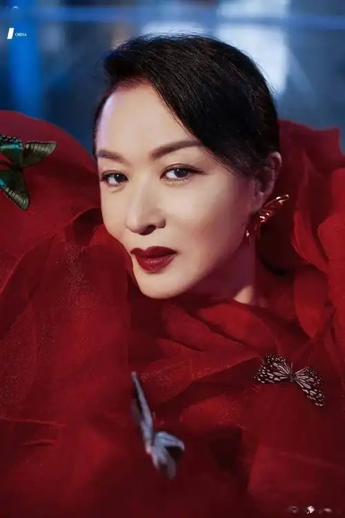 她是金星身上有很多标签