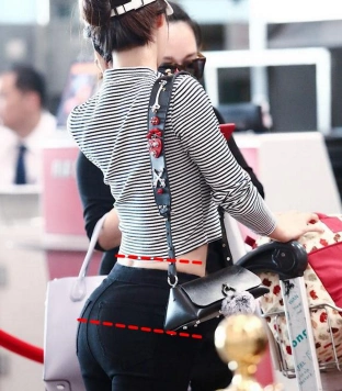 李菲儿柯基臀怎么练出来的 柯基臀是什么