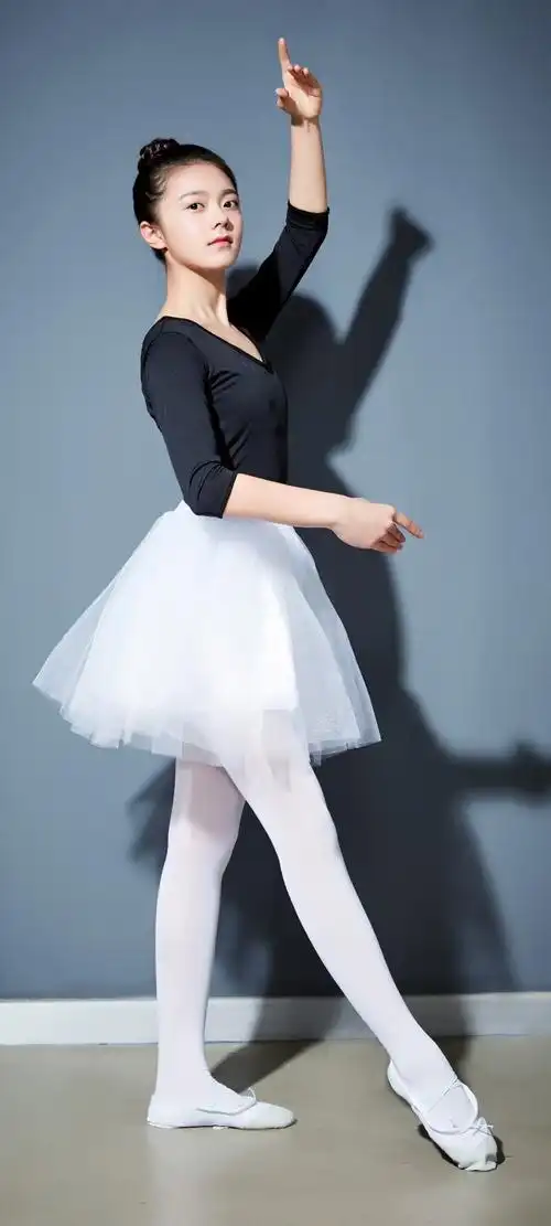 赵今麦芭蕾舞全面屏手机壁纸,美女女生-可爱美图