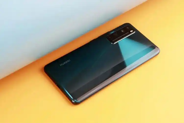 青春做自己的焦点华为nova7系列演绎色彩季