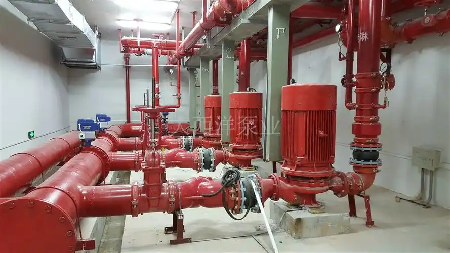 另又规定:消防稳压泵的关闭和开启应由压力联动装置