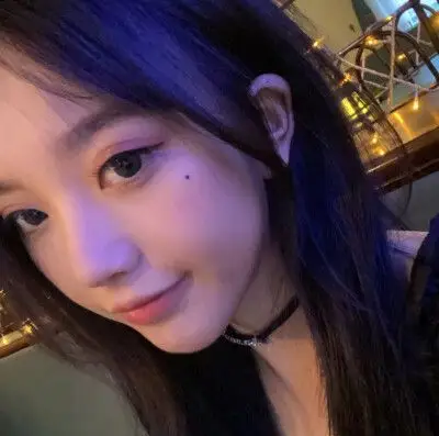 彭十六网红头像