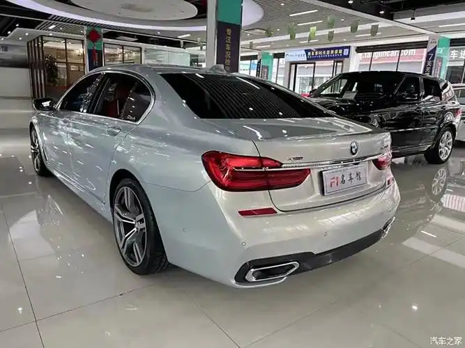 19年4月 12万公里 宝马740尊享 四驱 新车指导价11