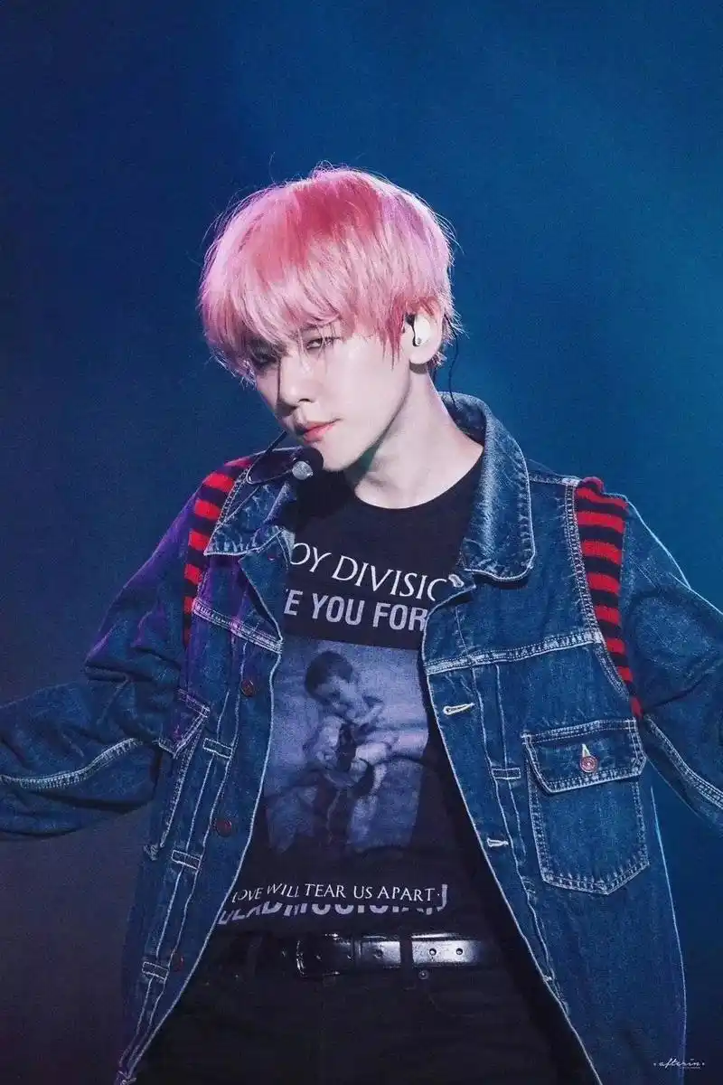 粉发牛仔小贤好爱00#边伯贤 - 抖音