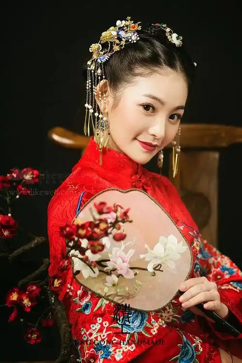 2020超雅美的中式新娘造型美爆炸