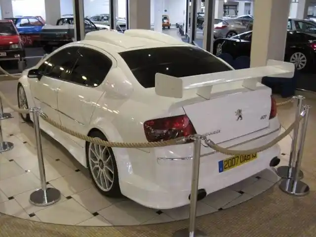 准备发车!时隔11年那辆白色标致出租车再次接客-汽车频道-手机搜狐