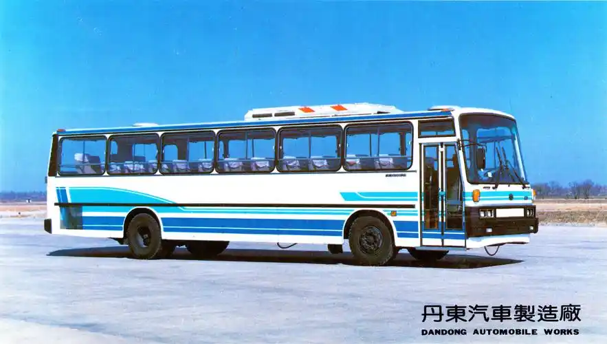 自六五末期开始,丹汽意识到,若要争取客车产品达到国际八十年代水平