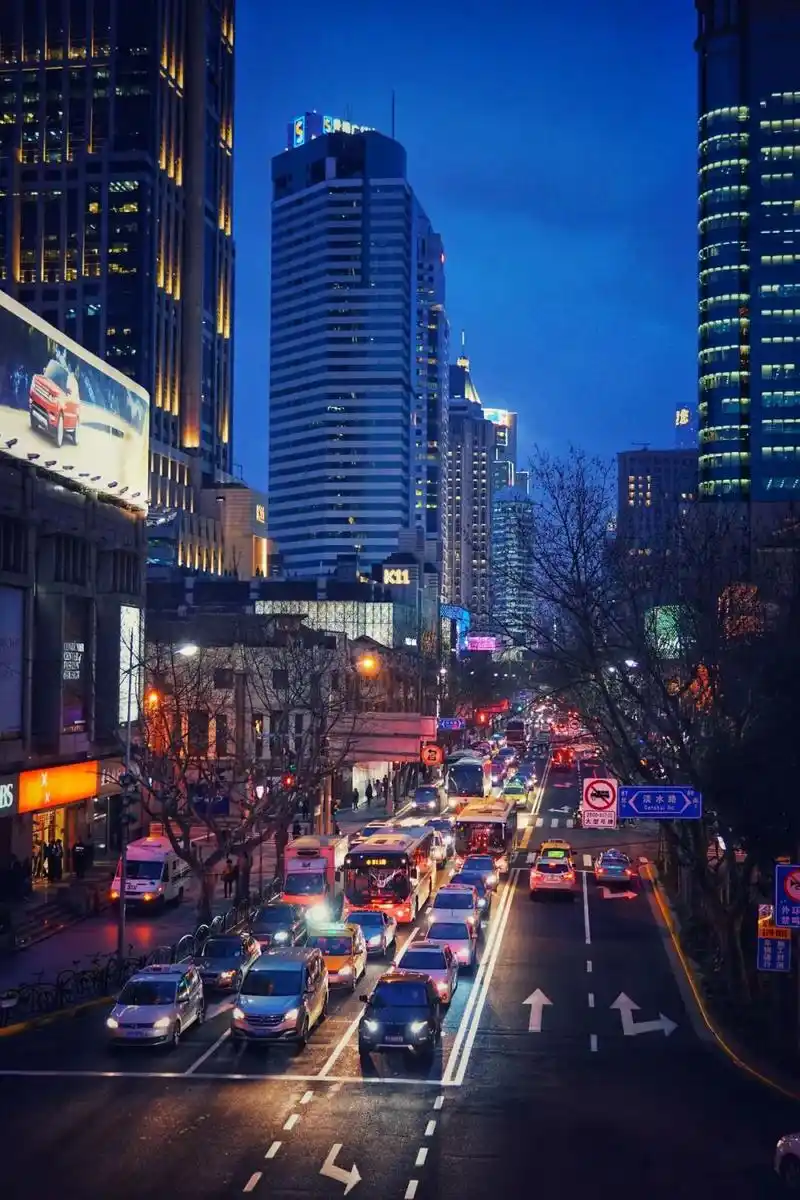 漫步街区,听他们说喜欢上海的理由