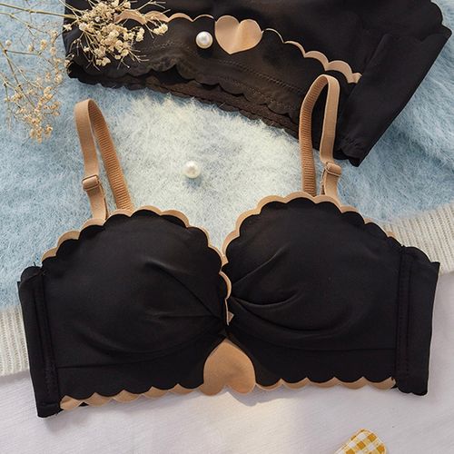 小胸聚拢纯欲无痕内衣女士无钢圈可拆卸肩带少女风文胸罩内裤套装