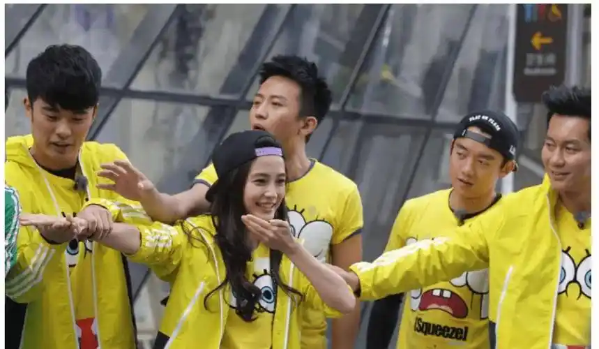 初代"跑男团"重聚 邓超李晨王宝强等合照引回忆杀_时间_节目_观众