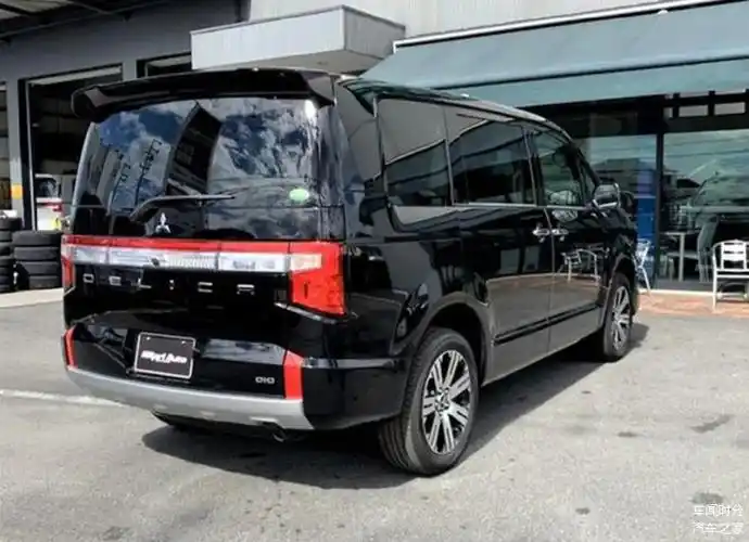 面包车也能越野三菱得利卡实车搭22t四驱售价很亲民