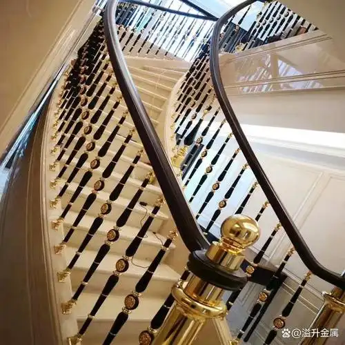 别墅实木楼梯扶手选择元素