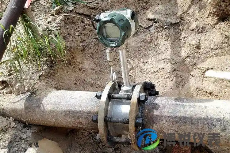 涡街流量计安装现场2