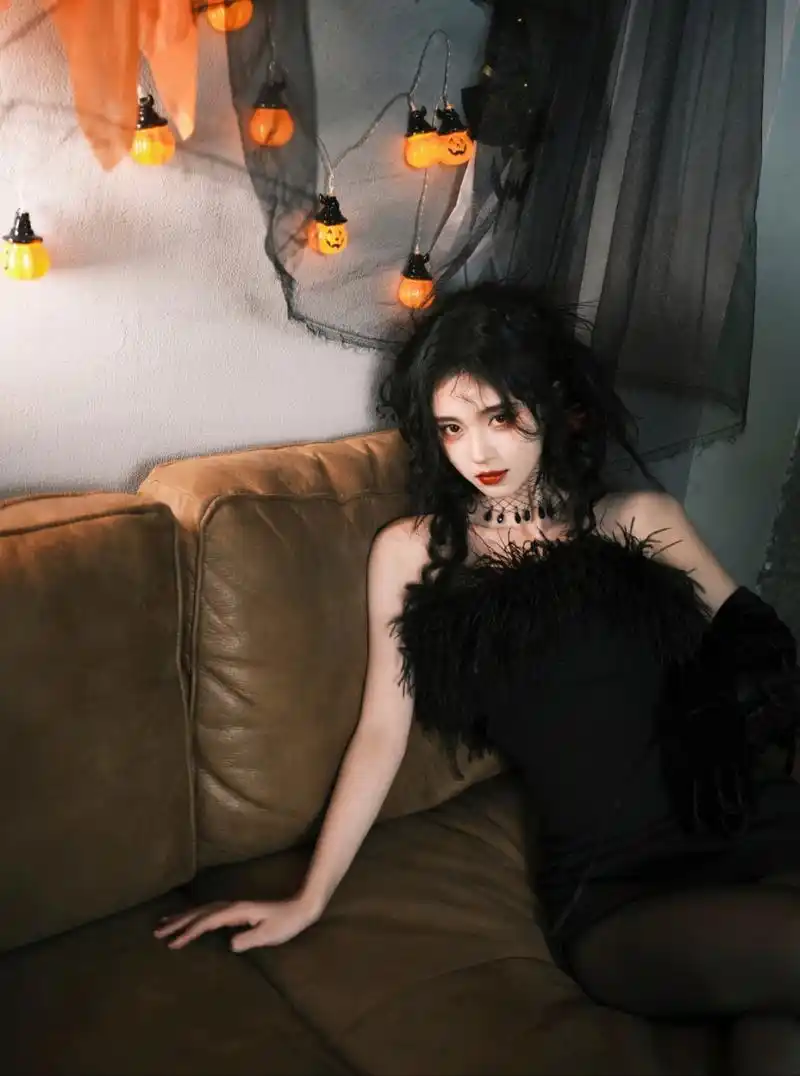 鞠婧祎黑丝造型