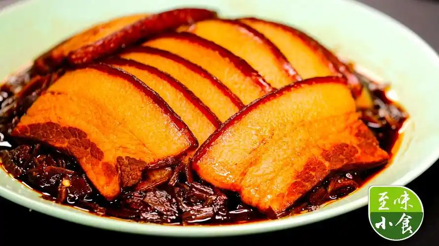 四川名菜咸烧白,绝对正宗川味做法,四川人都爱的美食