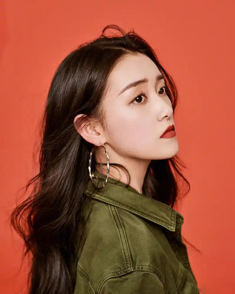 蒋依依百变俏丽写真图片56