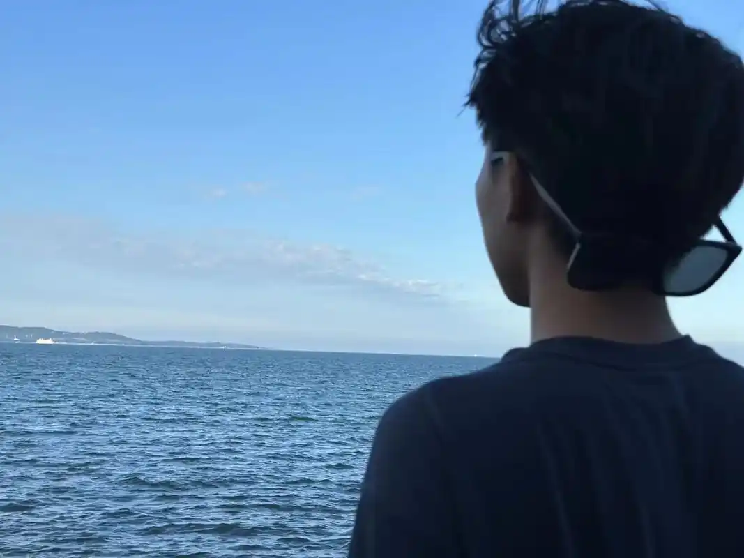 最美的风景在路上.#去看可以治愈一切的大海 #带你一起去看海 - 抖音