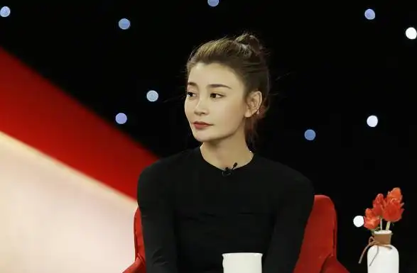 曹云金唐菀离婚景甜张继科分手圈内更看重门当户对