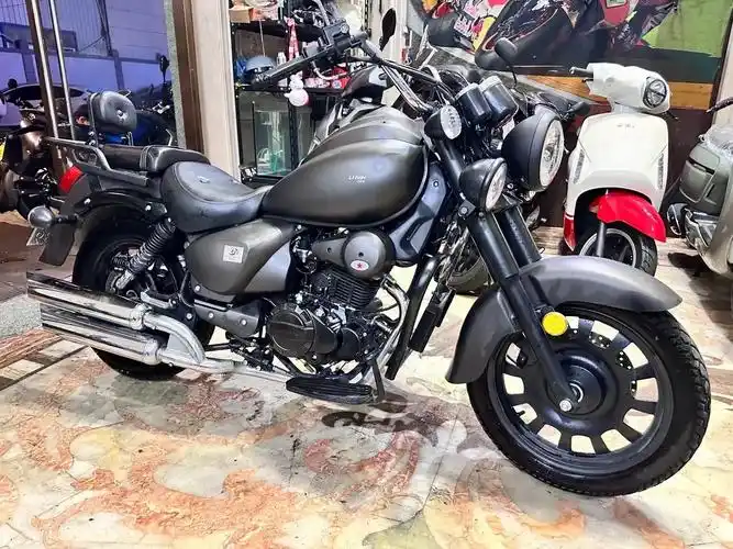 22年底力帆150巡航太子 1000公里几乎全新  小几千的 - 抖音