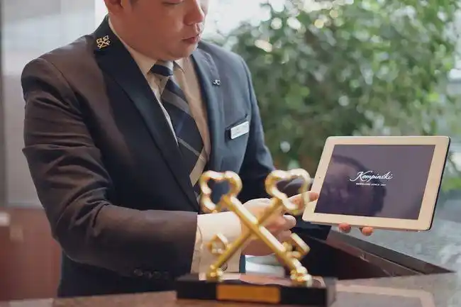 成都新晋国际金钥匙会员致力为客人创造难忘之旅在爱上城市的同时成为