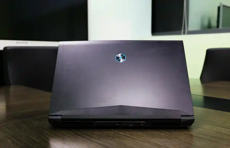 机械革命深海泰坦x3i71050ti豪华版适应孩子学习需要的性能本