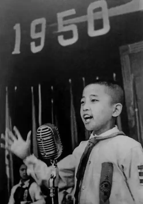 百年瞬间丨新中国第一个儿童节