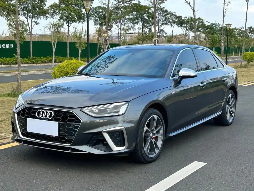 热销新款奥迪a4l