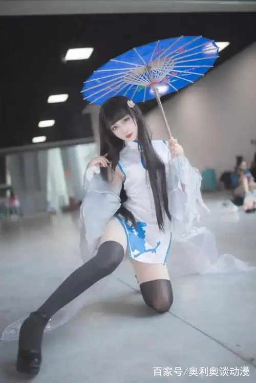 古风旗袍极品cosplay长腿黑丝少女来袭网友信息量有点大