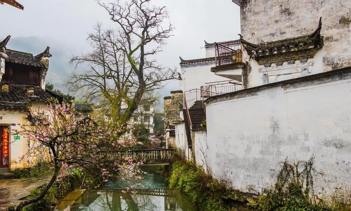 未被开发的婺源庆源古村具有1300年的历史