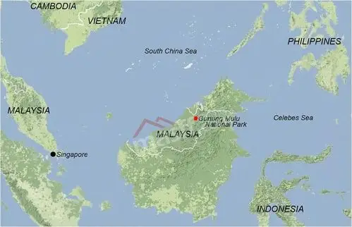 这个蜿蜒曲折的天然洞穴网络位于婆罗洲沙捞越姆鲁山国家公园地下.