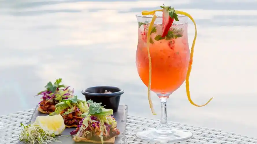 3 special drinks from 3 spectacular terraces