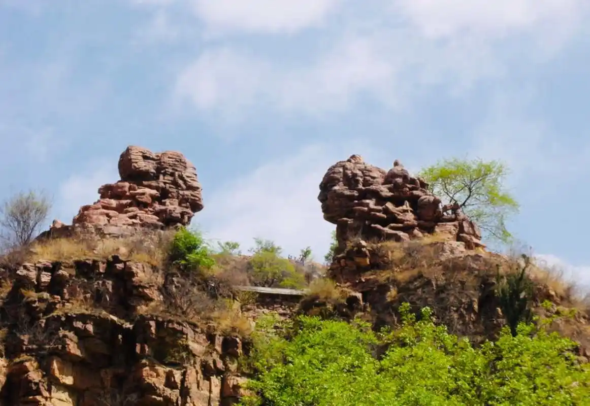 两大牛郎织女风景区,山东与河北各有一处,哪个民间传说更可信?