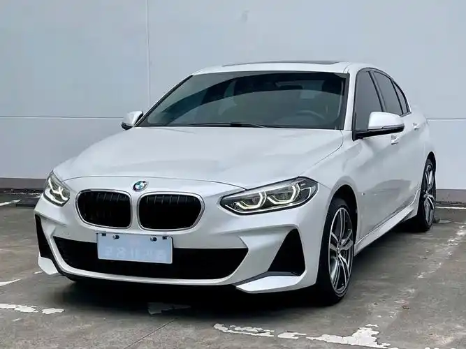 9393新款上架:宝马1系125i 领先型m运动套装 【车辆 - 抖音