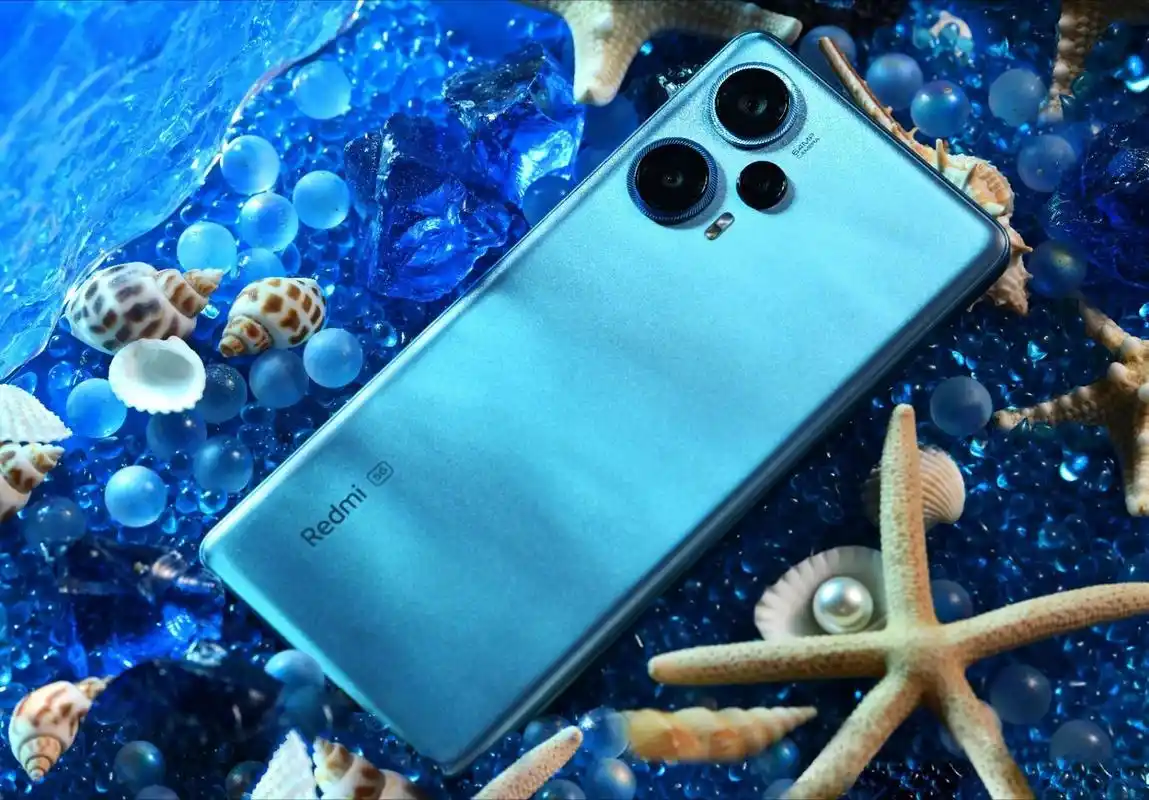 note 12 turbo 星海蓝,熠熠生辉.分享一张实拍图,大家觉得好看吗?