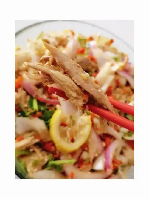 家常柠檬手撕鸡