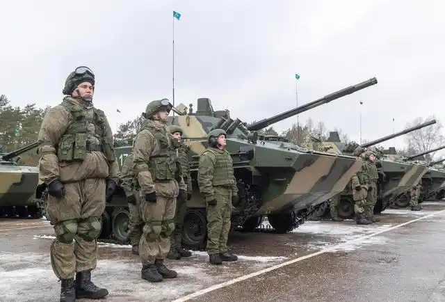 乌军反攻演变为"侵略战",乌东向基辅放话:再轰炸就投靠俄罗斯