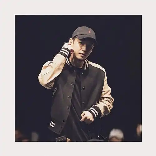 申东甲 the quiett的图片