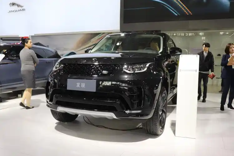 月薪2000元和百万年薪的人如何看待路虎发现5?差别属实有点大