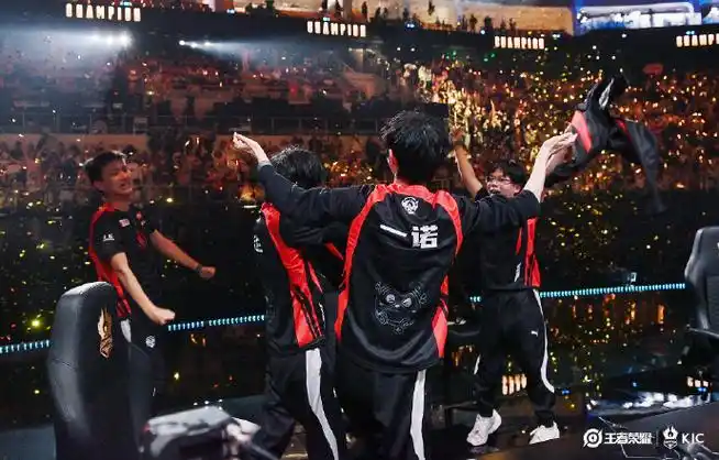 【2023王者世冠kic总决赛:中国成都ag超玩会 4:2 中国北京wb】@成都ag