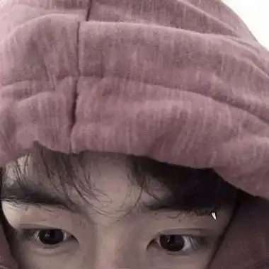 半边脸图片男生头像