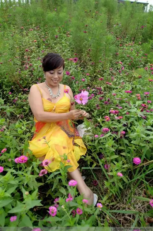 我的qq群友 - 外来工女人 - 知名网络女人